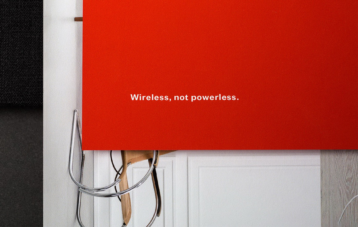 封面鏤空創意畫冊設計